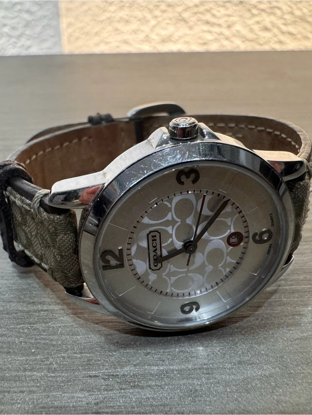 Vintage Coach Signature Logo Swiss Quartz Monogram Canvas Strap Watch Silver